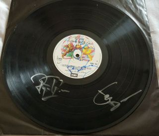 Queen A Night At The Opera Vinyl LP FULLY SIGNED VERY RARE 2