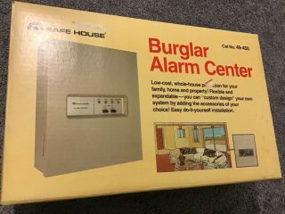 NIB Vintage Radio Shack Safe House 49 - 450 Burglar Alarm Center. 2