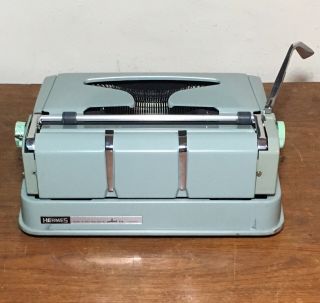 Vintage Hermes 3000 Portable Typewriter and Case 5