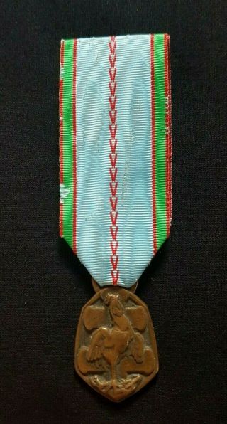 Ww2 French Medal Of The War 1939 - 1945 Bronze