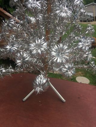 Aluminum Christmas Tree 4 Ft Vintage Silver Evergleam Legs Stand Pom 4