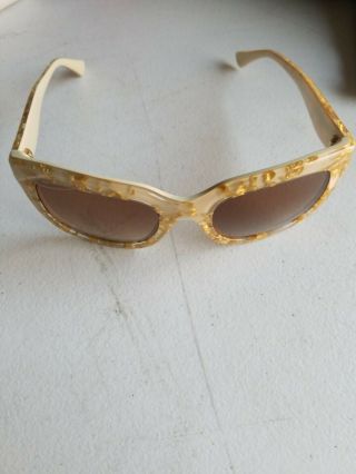 Pristine Vintage Dolce & Gabbana Sunglasses White/ Gold Leaf Frames