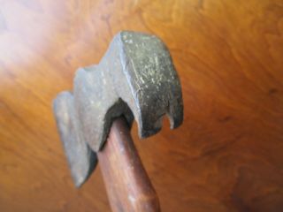 Vintage Carpenter ' s Axe Hatchet Nail Puller Hammer Unmarked 8