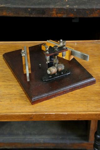 Vintage Central Scientific Co Laboratory Device On Wood Platform Scientist Old