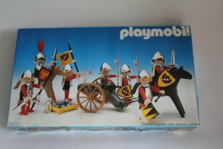 Playmobil 3929 Vintage Medieval Castle Soldiers