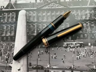 Vintage restored 1950s MONTBLANC 252 Flugelfeder Jet Black fountain pen 5