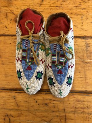 Vintage Native American Beaded Ceremonial Moccasin