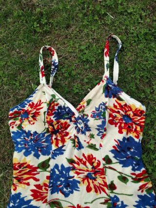 SWEET LARGE SIZE VINTAGE 1940’S FLORAL TERRYCLOTH BATHING SUIT 3