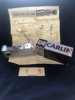 Vintage Decarlin Inc.  Auto Change Carrier (coin Holder) W/key - Niop