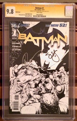 Batman 1 Cgc 9.  8 Ss - 1:200 Sketch Variant - Signed 2x Capullo & Snyder - Rare