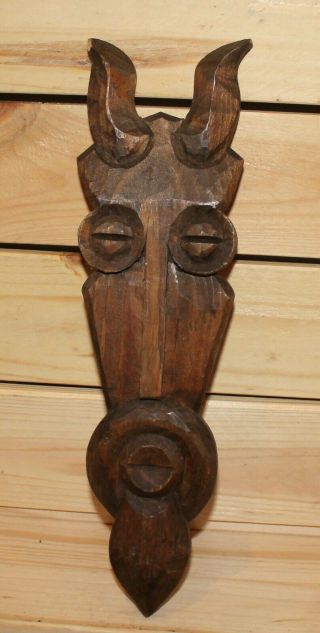 Vintage Polynesian Tiki Hand Carving Wood Wall Hanging Devil Tribal Mask