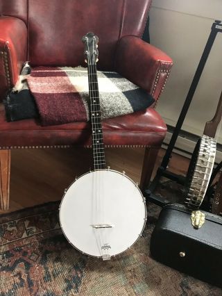 Vintage 4 String 17 fret Tenor Banjo Ready To Play.  20’s - 30’s 3