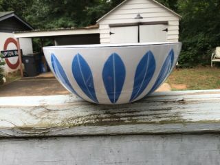 Rare Vintage Light Blue On White Cathrineholm Lotus Enamelware Bowl 7” (18 Cm)