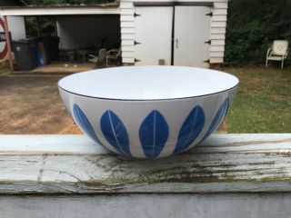 Rare Vintage Light Blue on White Cathrineholm Lotus Enamelware Bowl 7” (18 cm) 4