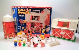 Vintage Fisher Price Little People 915 Farm People Accessories & Box