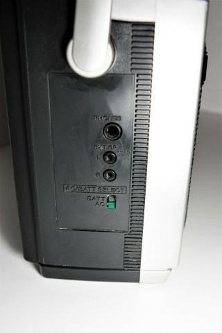 Vintage Sony CFS - 43 Boombox Blaster Portable Cassette Deck AM/FM Radio MTV 80s 8