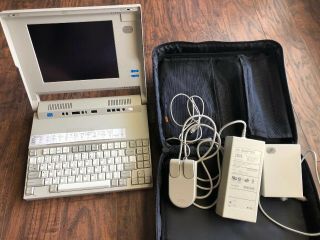 Vintage Ibm Ps/2 L40 Sx Portable Computer With Carry Case Mouse Keypad Adapter