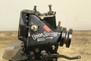 Vintage Union Special 43200 DZ Industrial Denim Sewing Machine 2