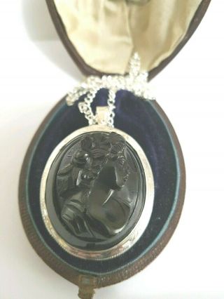 ANTIQUE VICTORIAN WHITBY JET & SILVER MOUNT GODDESS CAMEO PENDANT ON CHAIN 2
