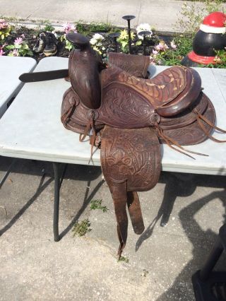 Vintage Tooled Floral Leather Western Horse Tack Saddle