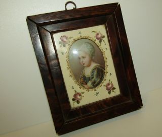 AN ANTIQUE GEORGIAN MINIATURE PORTRAIT PAINTING OF A BABY IN A WHITE HAT 4