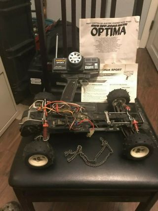 KYOSHO OPTIMA Vintage Chain Drive 4WD R/C Car/ Futaba Magnum Sport Radio Control 2