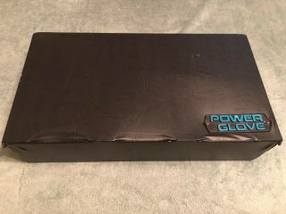 Nintendo Nes Power Glove W/ Travel Case & 6 Docs - Rare - Vintage - Collectibles