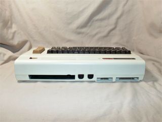 Vtg 1980 Commodore VIC - 20 Personal Computer w Box & Accessories Powers On 8279 6