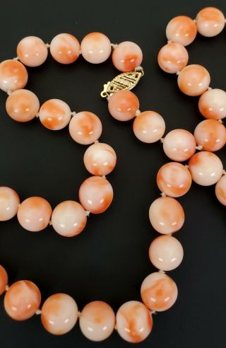 ANTIQUE ART - DECO ANGEL SKIN PINK CORAL BEAD NECKLACE w/ 14K GOLD CLASP 3