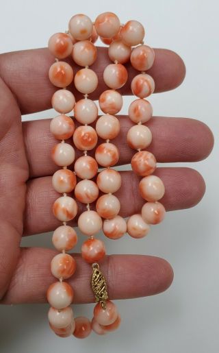 ANTIQUE ART - DECO ANGEL SKIN PINK CORAL BEAD NECKLACE w/ 14K GOLD CLASP 4