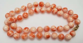 ANTIQUE ART - DECO ANGEL SKIN PINK CORAL BEAD NECKLACE w/ 14K GOLD CLASP 7