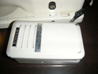 Vintage Bernina Record 830 Electric Sewing Machine with Hard Case 6