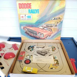 Vintage 1972 Dodge Challenger Road Rallye Slot Car Set Discover America Mopar