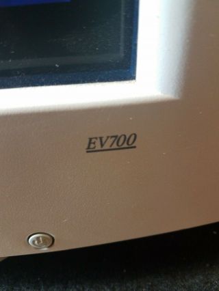 Vintage Gateway EV700 Monitor 17 