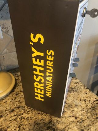 Vintage Hershey’s chocolate vending machine diner arcade candy Wall Mount 2