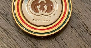 Rare GUCCI Italy Vintage Gold Tone & Enamel GG Logo Keychain Spinner Center 3