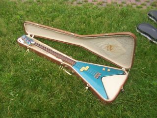 Vintage Hondo Deluxe Series 860 Electric Flying V Bass Guitar Rare Color Old