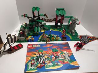 Lego Pirates: Pirates I: Islanders: Enchanted Island 6278 - Retired