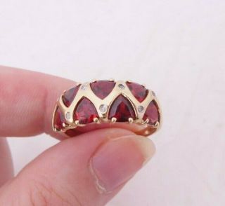Fine 9ct/9k Gold Diamond & Garnet Ring,  375