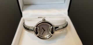 Gucci 1400L Ladies Stainless Steel Bangle Watch with Sapphire Crystal and Papers 2