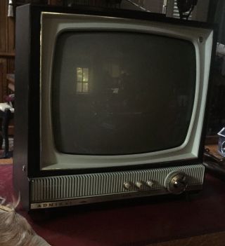 Vintage Admiral Portable B&W TV Late 1960 ' s/Early 1970’s Model PK1360 11” Screen 2