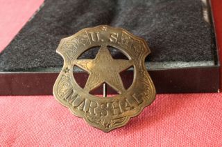 Vintage US Marshal Badge 4