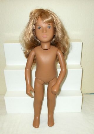Sasha Doll W/ Long Honey Blonde Hair,  Brown Eyes Trendon England Nude To Dress