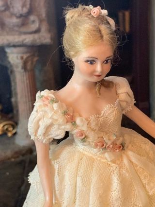 Miniature Dollhouse Vintage Artisan Porcelain Lady Doll Victorian Belle ENGLAND 4