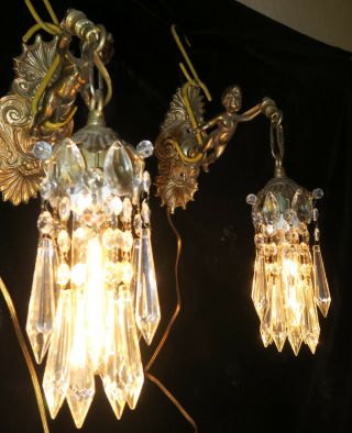 PR Vintage gilt bronze Italy cherub figurine sconces lamp lantern crystal brass 4