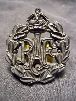 Royal Air Force Ww Ii Plastic Bakelite Cap Badge Raf R.  A.  F.  A.  Stanley Unissued