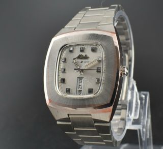 VINTAGE MIDO MULTI STAR SWISS MADE AUTOMATIC 25 JEWELS MENS DAY DATE WRIST WATCH 3