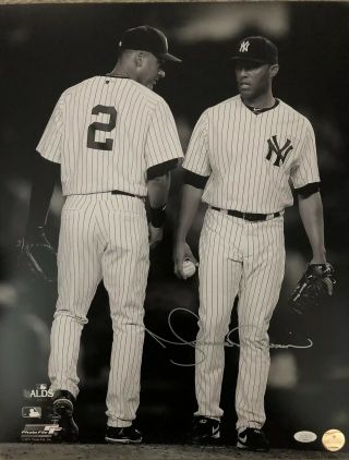 Mariano Rivera Signed 16x20 Photo W/derek Jeter Black & White Rare Image Jsa