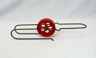 Maggie Whee - Lo Vintage 1960s Magnetic Spinning Wheel Toy