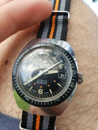 Vintage Delma of Switzerland Automatic 25 jewel,  6 ATM divers watch. 2